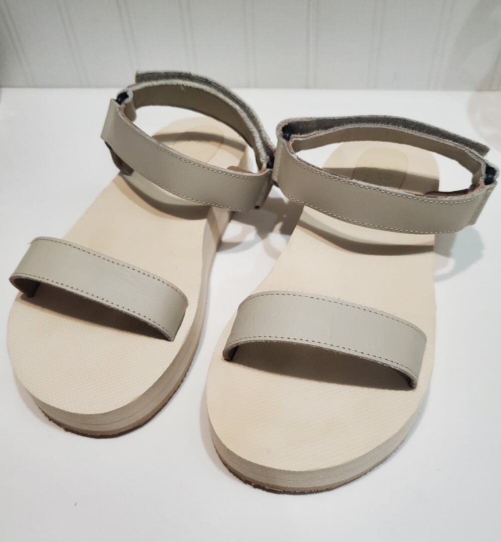 Able "Local & Global" Leather Platform size 7